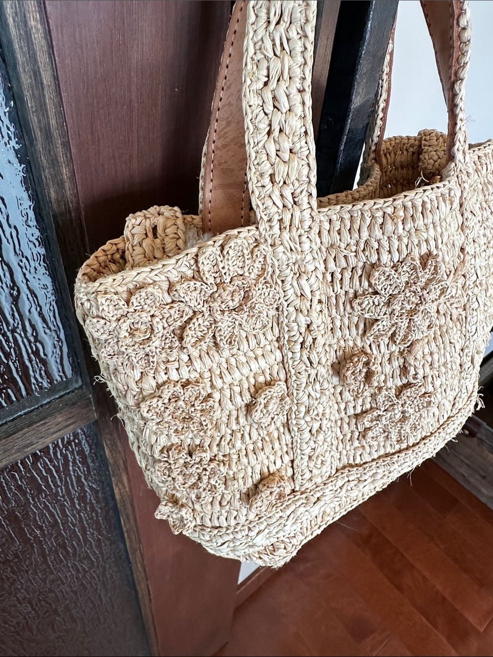 Vanessa Bruno Cabas Raffia Mini Bag
Accessories Straw Crochet Flower crossbody - Picture 5 of 12